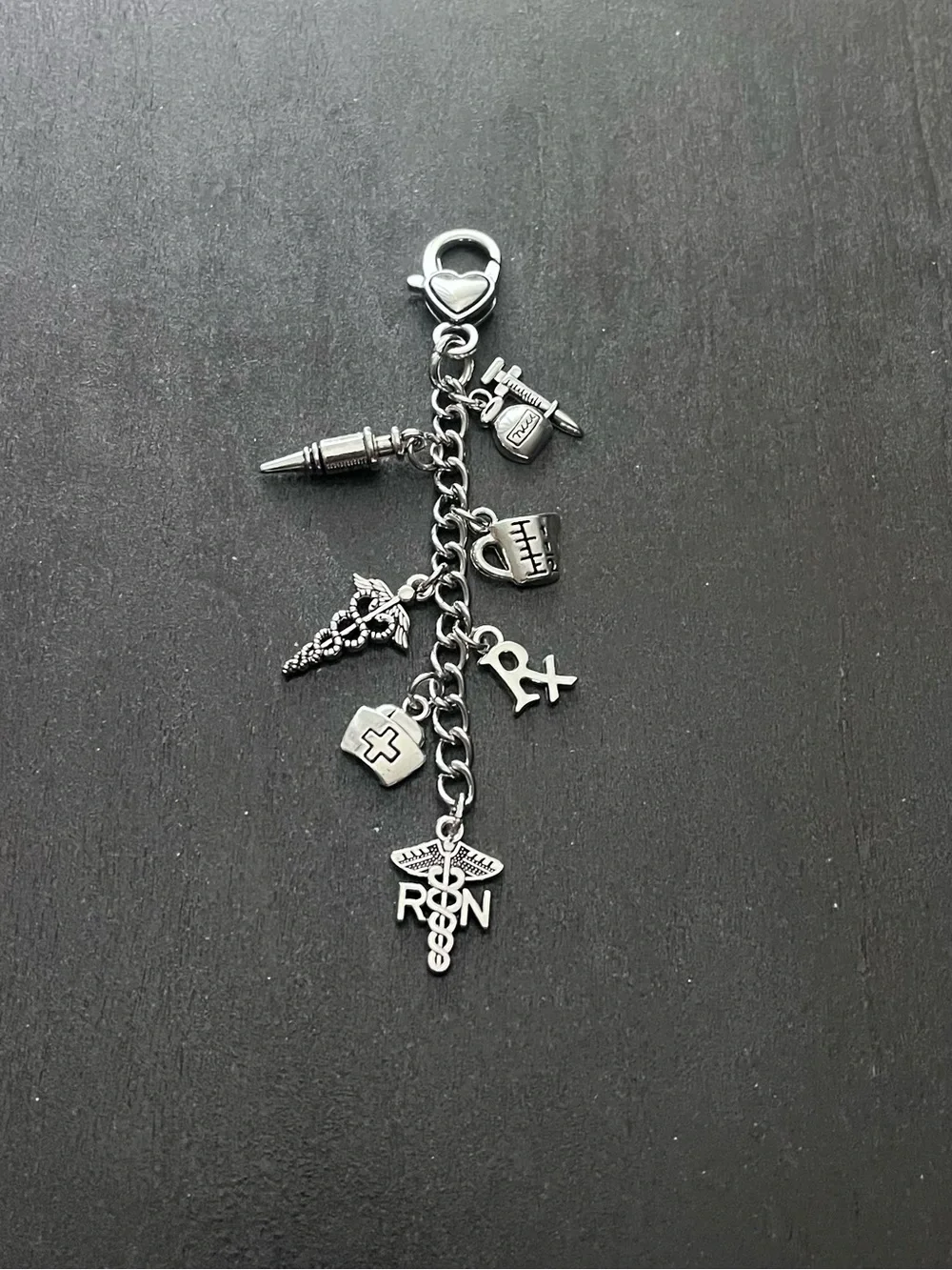 N/A silver tone